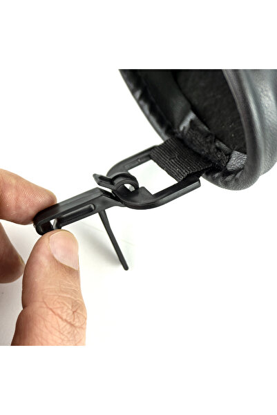 Automix Red Smart Pouch - Get Rid of Clutter in Your Car