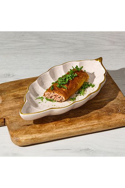 MATMEL Ceramic Leaf Deep Presentation Plate - Cream - 25.5 cm