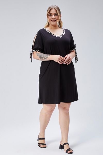 Curvy Trend Φόρεμα με λεοπάρ λεπτομέρεια με μανίκια με λαιμόκοψη σε μεγάλο μέγεθος