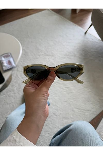 RoseandRoses Kairi Original Model Sunglasses Khaki Frame Black Glass