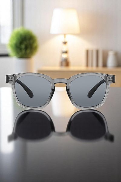 Daniel Klein 100% Polarized Uv400 Protected Smoked Color Original Oval Unisex Sunglasses Dkg6252C2