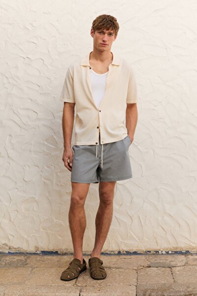 Massimo Dutti Çizgili gofre kumaş deniz şortu