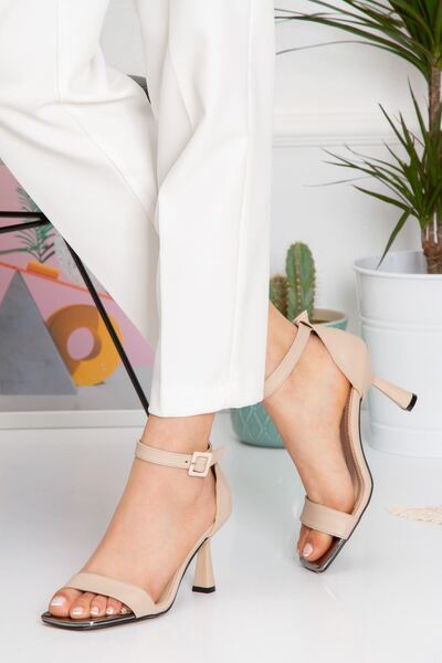 derithy Ruvinna Туфлі на підборах-ten-byc1701