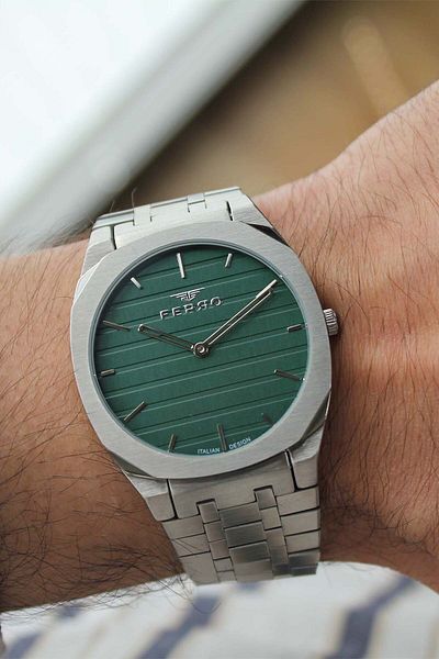FERRO F43004A6 Men's Wrist Watch with Steel Cord