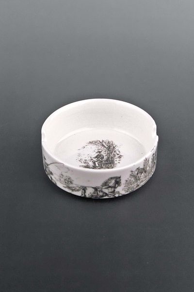 Bursa Porselen Dekor Black British Small Size Porcelain Ashtray