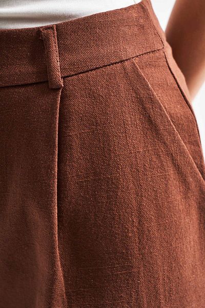its basic Women's Brown S5-16 Relaxed Cut Midi Front Pleated Mom Fit Linen Fabric Shorts