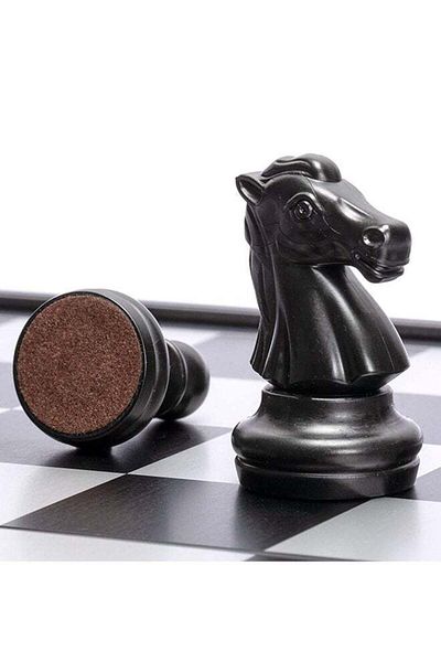 BabyCara Classic Magnetic Foldable And Portable Chess Set With Board, Multicolour