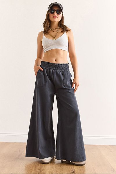 Olalook Women's Smoked Elastic Waist Pocket Spanish Leg Cotton Gabardine Trousers Pnt-19000314