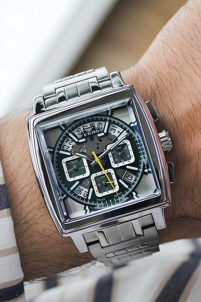FERRO Fm11553A6 Men's Wrist Watch with Steel Cord