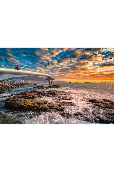 media Fototapet de perete autoadeziv si lavabil Natura159 Apus de soare in Busan, 270 x 200 cm