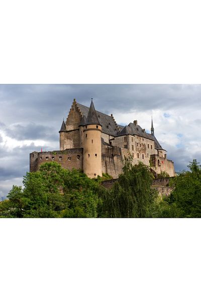 media Fototapet de perete autoadeziv si lavabil City51 Castel Vianden Luxembourg, 250 x 150 cm