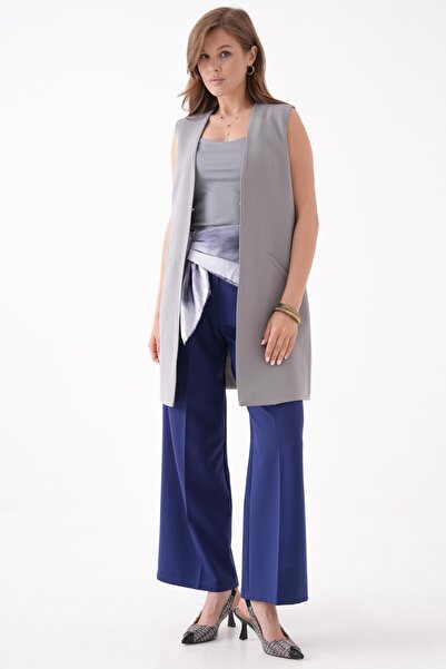 Saade Gray Women's V-Neck Agraf Closure Comfortable Cut Pocketed Woven Long Vest