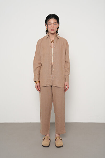 Orfeo Negro ΓΥΝΑΙΚΕΙΟ ΠΟΥΚΑΜΙΣΟ 100% ΛΙΝΟ ΜΕ ΛΕΠΤΟΜΕΡΗ ΚΟΥΜΠΙ ΣΤΟ ΠΟΥΚΑΜΙΣΟ