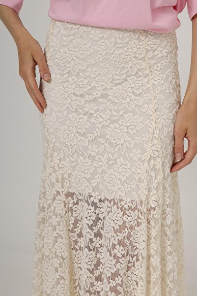 Le Savu Shilsee Women's Beige Color Lace Skirt with Elastic Waist