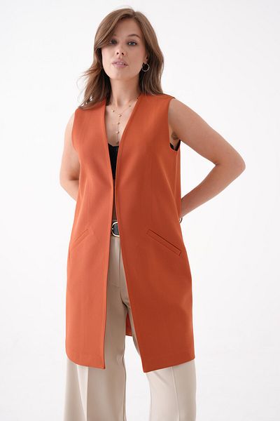 Saade Tile Agraf Comfortable Cut Vest with Closure Pocket