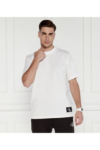 Calvin Klein Comfortable Cut BADGE T-Shirt