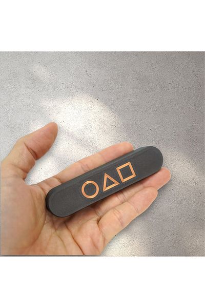 OEM Gonggi game set with stand, Squid Game, 3D printed, gold