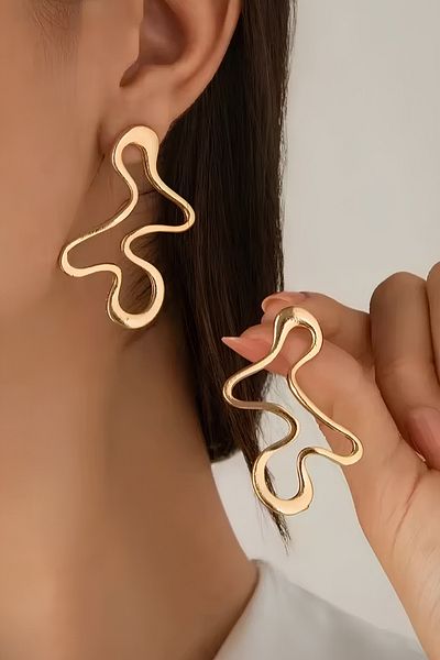 PREGIO Women's Gold Asymmetric Earrings Kp26