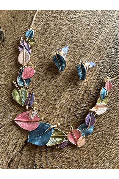 Büyük Hanım Colorful Leaf Model Vintage Elegant Metal Necklace Earring Set