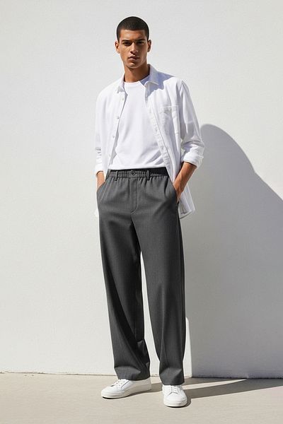 Trendyol Collection Hellgraue Baggy-Hose mit weitem Bein und lockerem Stoff TMNSS23PL00039