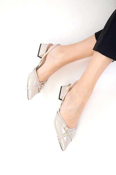 SOHO Beige Patent Leather Women's Classic Heeled Shoes 20599