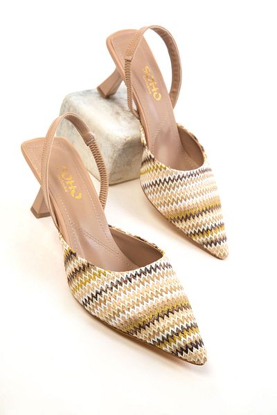 SOHO Beige-braune klassische Damenschuhe mit Absatz 20616