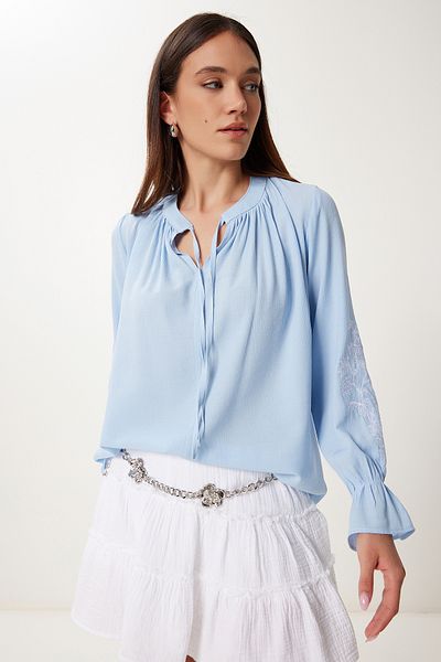Happiness İstanbul Himmelblaue bestickte Leinenbluse für Damen DD01350
