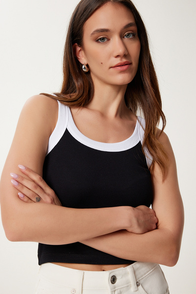 Happiness İstanbul Women's Black Contrast Colored Thick Strap Ribbed Undershirt Us00972