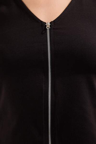 Trendyol Collection Black Double-Sided Zipper Fitted Sleeveless Stretch Knitted Blouse Twoss25Bz00567