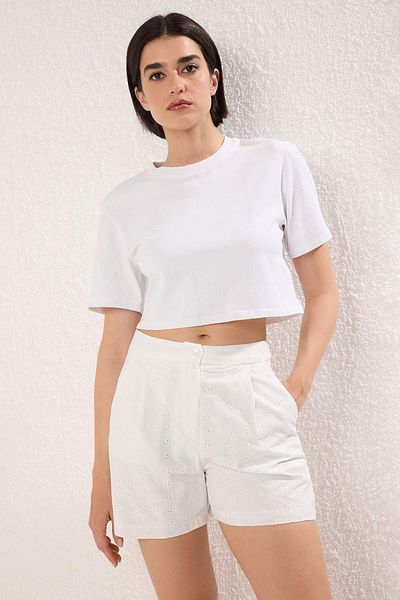 Trendyol Collection White Cotton Lining Brode Short Shorts & Bermuda Twoss25Sr00225