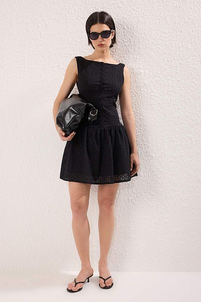 Trendyol Collection Limited Edition Black Skirt Waist Opening Button Detail Brode Mini Woven Dress Twoss25El00521