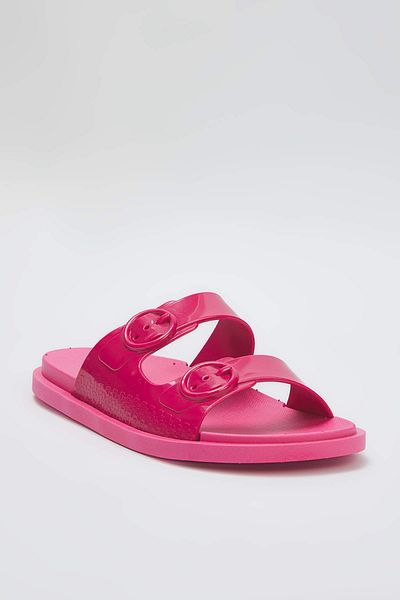 TRENDYOL SHOES Fuchsia Double Band Buckle Detaillierte Damenhausschuhe TAKSS25TE00060