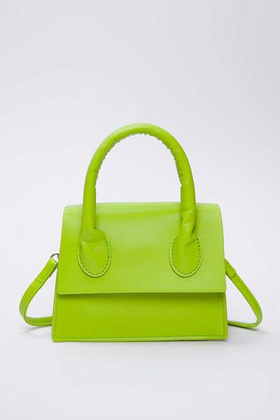 TRENDYOL SHOES Hellgrüne strukturierte Cross Strap Damen Mini City Tasche TWOAW25OC00000