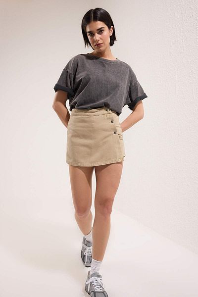 Trendyol Collection Beige Double Breasted High Waist Denim Shorts Skirt Twoss25Sr00206