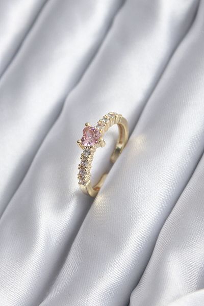 Skygo Gold Color Zircon Stone Pink Crystal Heart Model Women's Ring - TJ-BYK2852