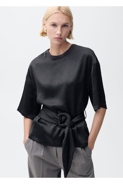 MANGO Woman Σατέν μπλούζα με ζώνη