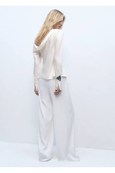MANGO Woman Drape yakalı saten bluz
