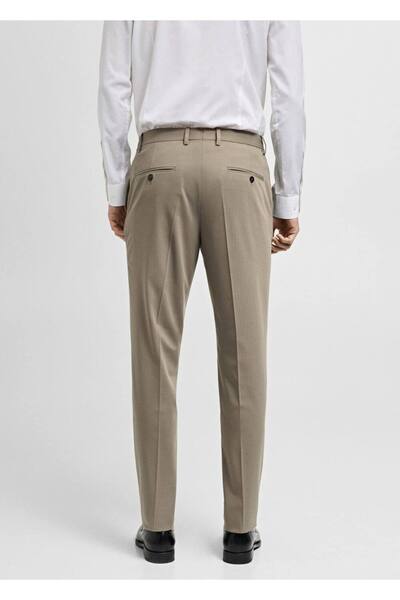 MANGO Man Dar kesim kumaş pantolon