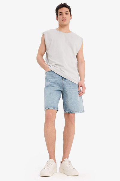 DeFacto 100% Cotton Boxy Fit Crew Neck Basic Plain Undershirt C7205Ax25Sm