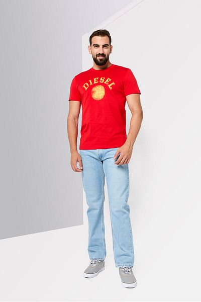 Diesel Men Crew Neck Short Sleeve Graphic T Shirt, Red