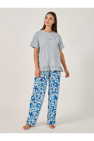 Styli Floral Printed Pajama Set with Round Neck T-Shirt