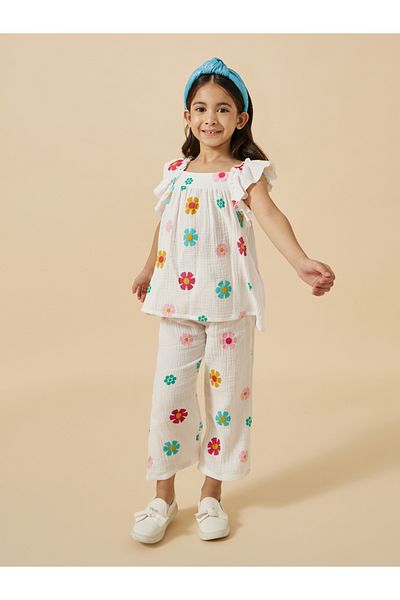Styli Floral Print Frill Sleeve Top and Pants Set