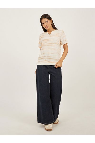 Styli Textured Notch Neck Regular Fit T-Shirt