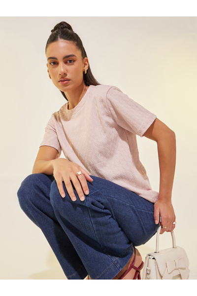 Styli تي شيرت بقصّة عادية ورقبة دائرية منقوش