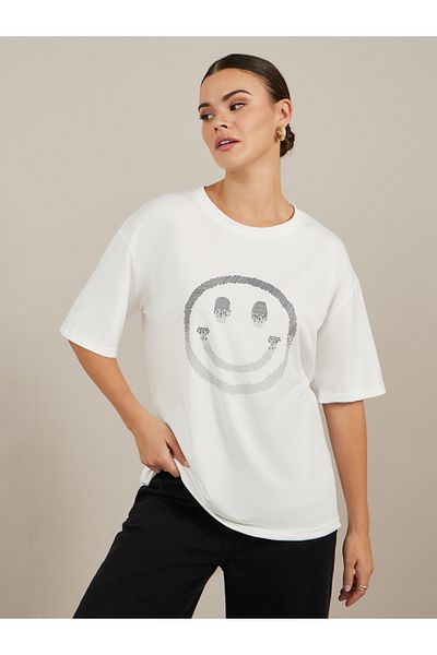 Styli Oversized Graphic Print Short Sleeve T-Shirt