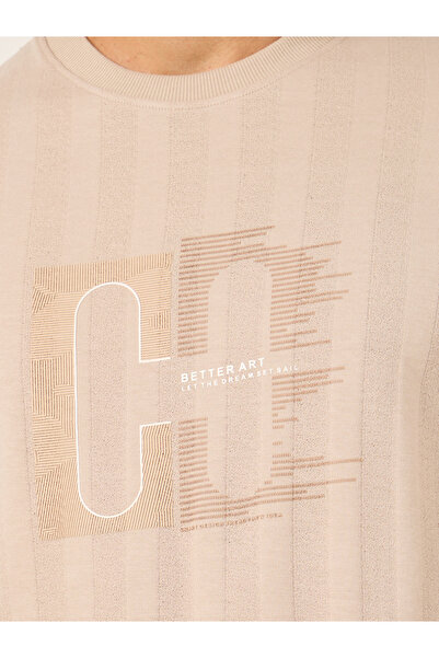 Fort Collins By Styli Men Graphic Printed Short Sleeve Regular Fit T-Shirt