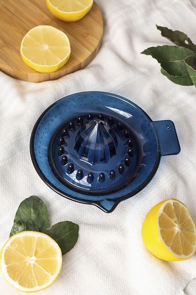 Hangora Acrylic Navy Blue Lemon Squeezer Practical Lemon Squeezer