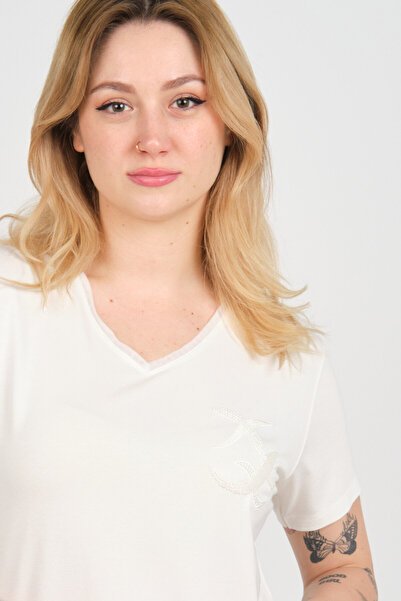 Sistas Women's V-Neck Beaded Short Sleeve Blouse 4142 Ecru