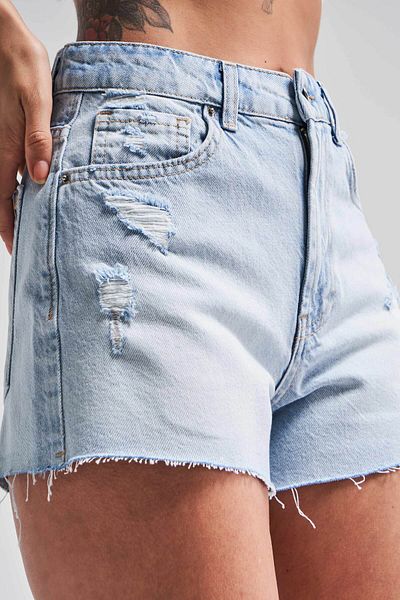 its basic Blugi de zăpadă pentru femei Culoare 10s5-3 Lungime mini cu detaliu rupt și picior cu ciucuri Pantaloni scurți din denim 100% bumbac