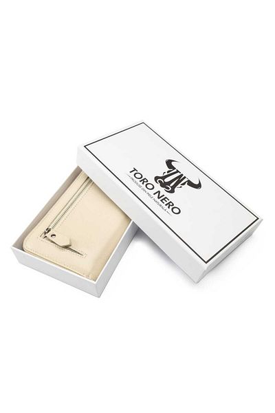 Toro Nero Women's wallet made of beige genuine leather Arya